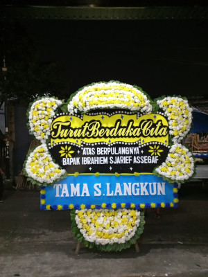 Papan Bunga Duka di Sialang